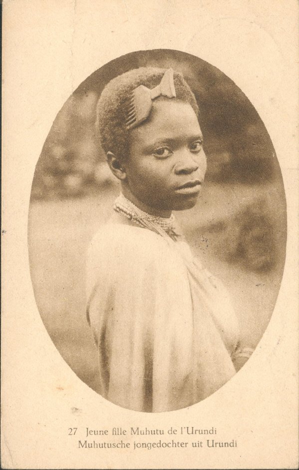 27 Jeune fille Muhutu de l'Urundi